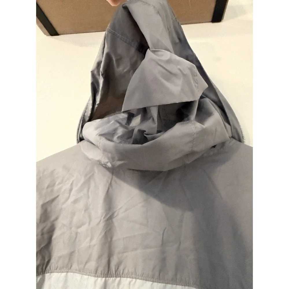 Columbia Windbreaker With Hood Full Zip Two Gray Colors, Size 5XT